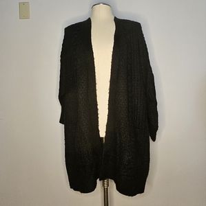 Chunky knit black cardigan with front pockets